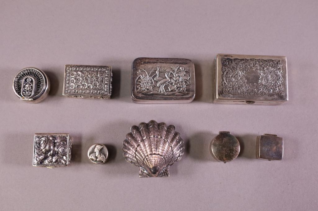 9 STERLING SILVER PILL BOXES (1 of 3)