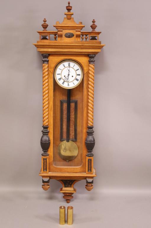 SCHUTZ 2 WEIGHT WALL CLOCK (1 of 5)