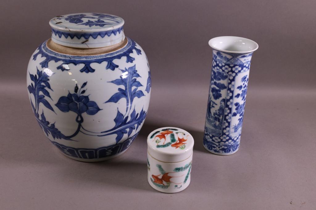 3 PIECES OF CHINESE PORCELAIN (1 of 6)