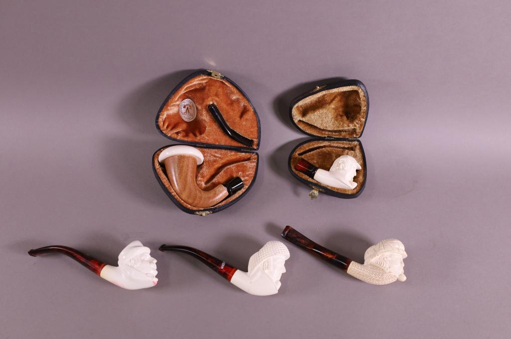 5 MEERSCHAUM PIPES (1 of 6)