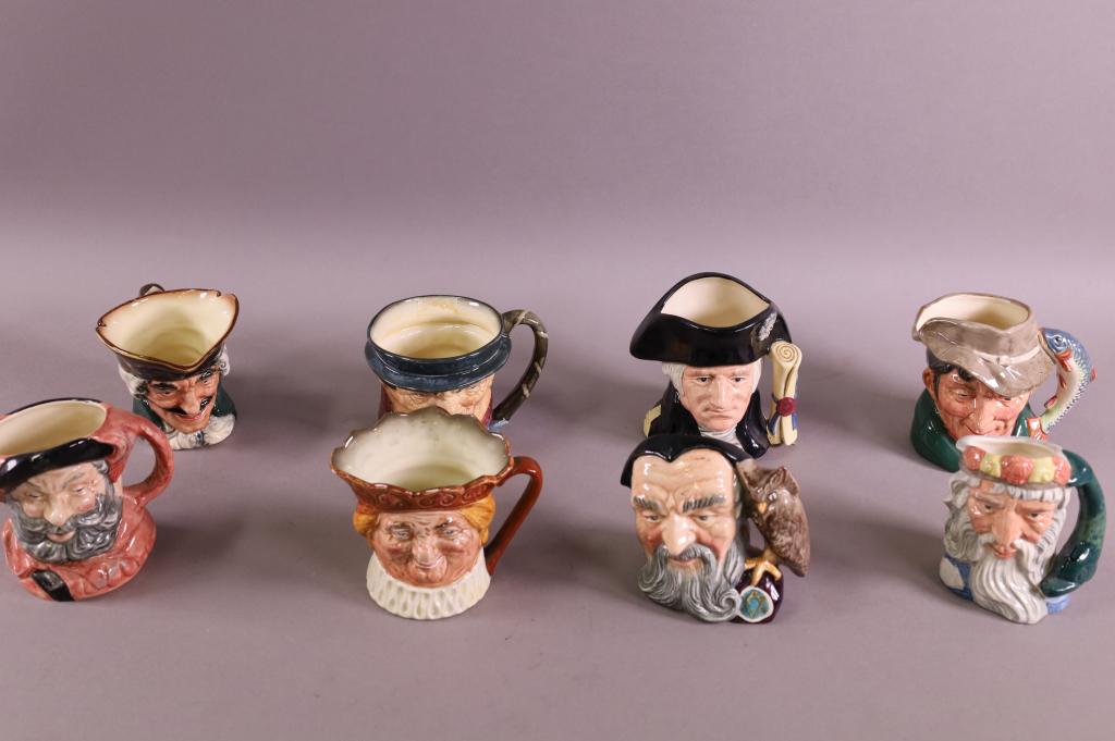 8 SMALL ROYAL DOULTON TOBY MUGS (1 of 4)