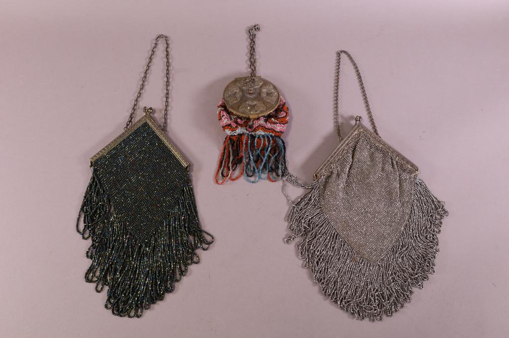 3 VICTORIAN HANDBAGS (1 of 4)