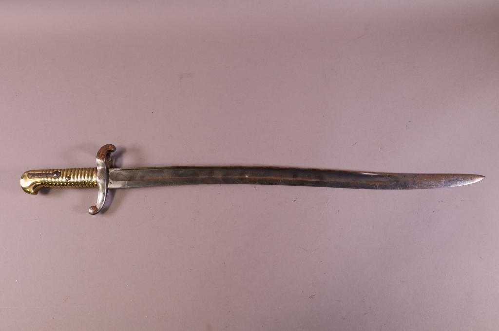 1841 MISSISSIPPI SWORD BAYONET: MODEL 1841 MISSISSIPPI RIFLE, BLADE HAS PITTING AND HAS BEEN POLISHED, MARKED 3679 ON HILT. BLADE IS 22 1/2" / 27 1/4" L