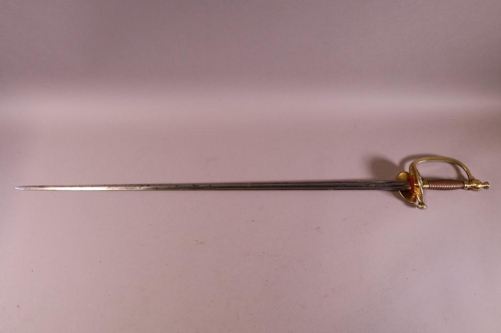 BRITISH INFANTRY SWORD (1 of 4)