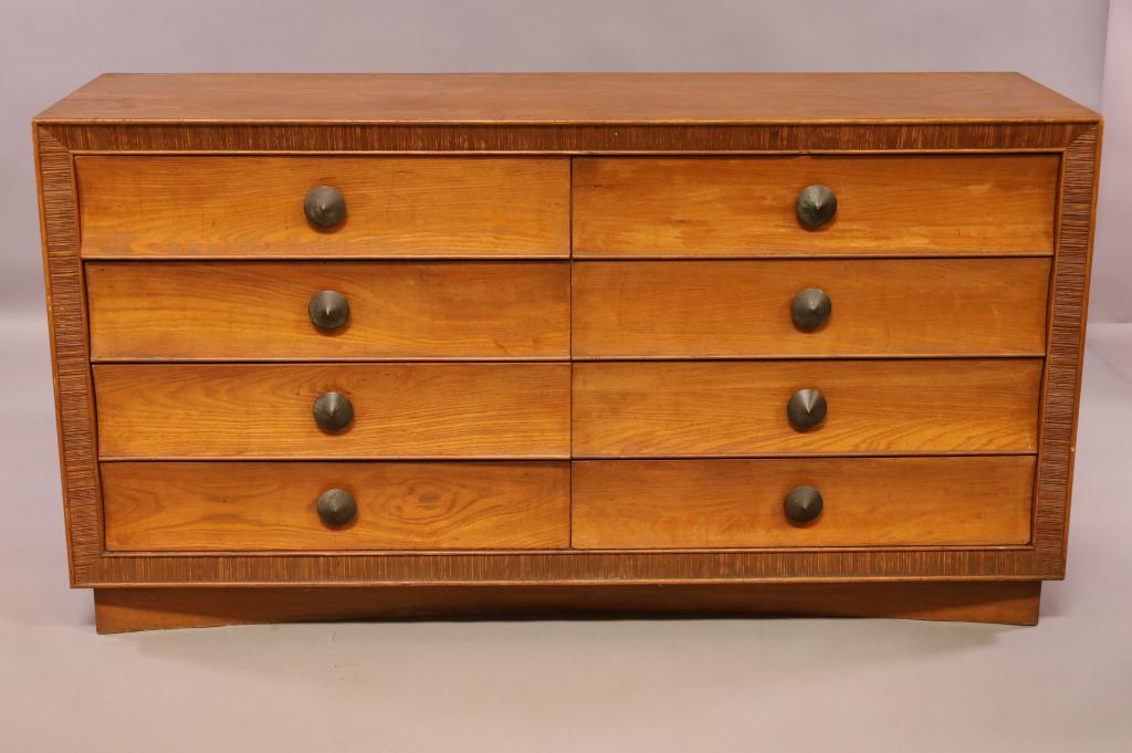 8 DRAWER PAUL FRANKL FOR BROWN SALTMAN DRESSER: MID CENTURY MODERN 8 DRAWER BY PAUL FRANKL FOR BROWN SALTMAN. MAHOGANY WITH COMBED WOOD DETAILING. CONCAVE BASE AND DECORATIVE CARVED TRIM. SIGNED IN DRAWER. CHIPS TO TRIM AND WEAR TO FINISH. 60" W x
