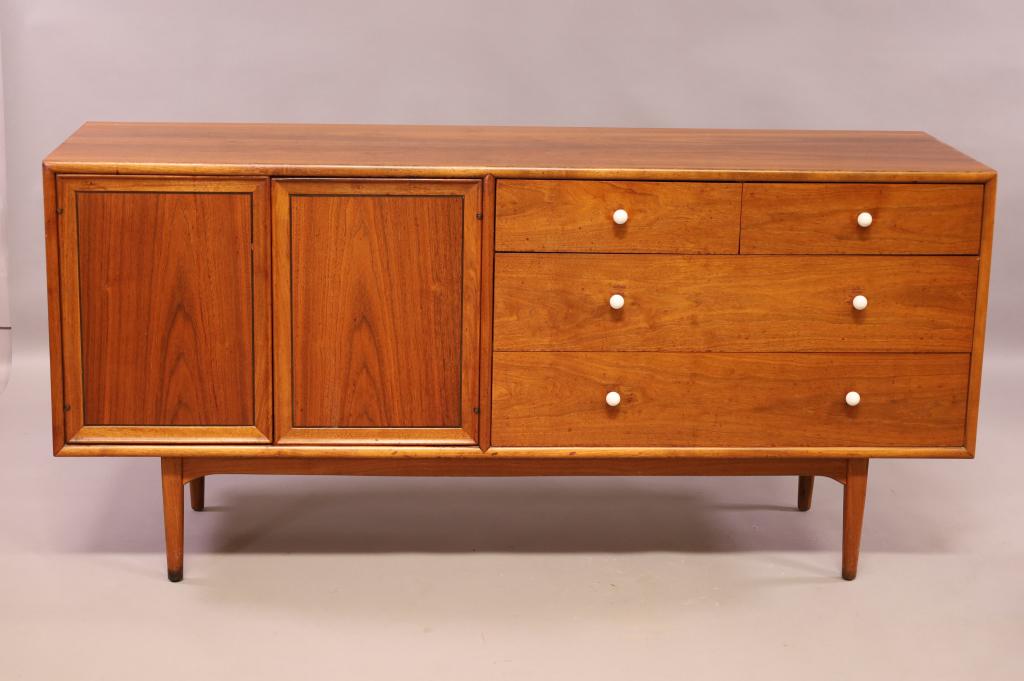 DREXEL DECLARATION MID CENTURY CREDENZA (1 of 4)
