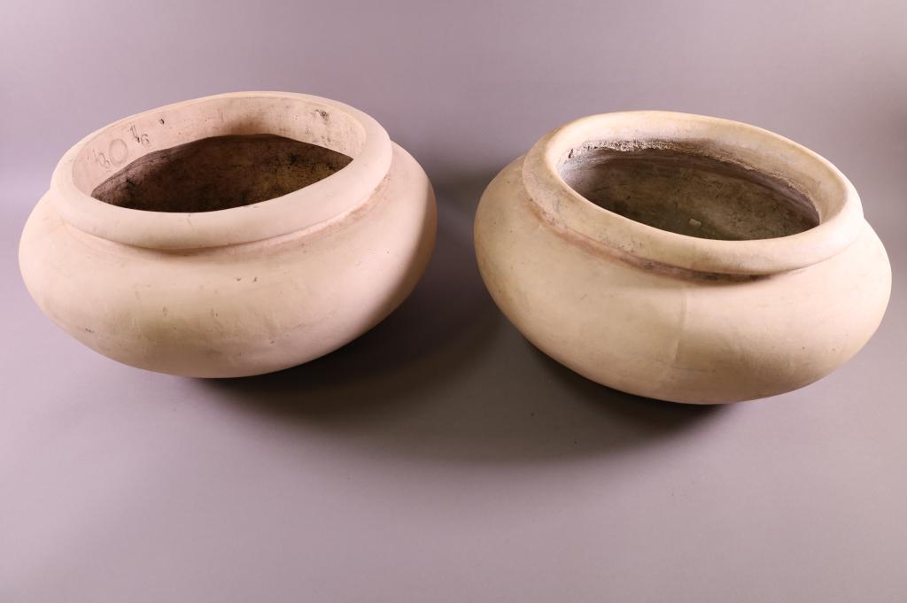 PAIR OF LOS ANGELES TERRACOTTA PLANTERS: MARKED LOS ANGELES ITALIAN. LARGE TERRA COTTA PLANTERS. GOOD CONDITION. 17" DIAM x 9 1/2" H. THIS ITEM EXCEEDS SIZE LIMITATIONS FOR IN HOUSE SHIPPING.