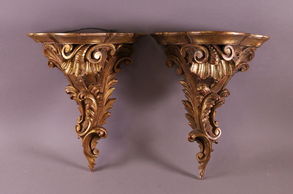 PAIR OF ITALIAN GOLD GILT WOOD WALL BRACKETS: PAIR OF WOOD WALL BRACKETS, MARKED MADE IN ITALY. MINOR PAINT LOSS. 12 1/2" H