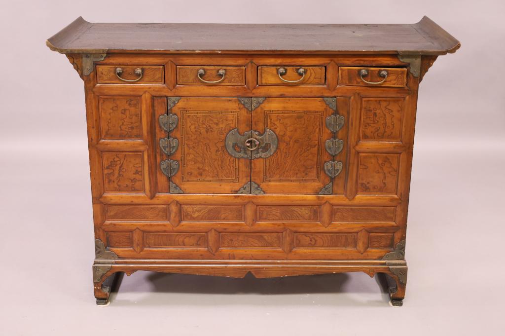 CHINESE ALTAR CABINET: 4 DRAWER, 2 DOOR CHINESE ALTAR CABINET. MINOR FINISH WEAR. 43" W x 17" D x 32" H. THIS ITEM EXCEEDS SIZE LIMITATIONS FOR IN HOUSE SHIPPING.