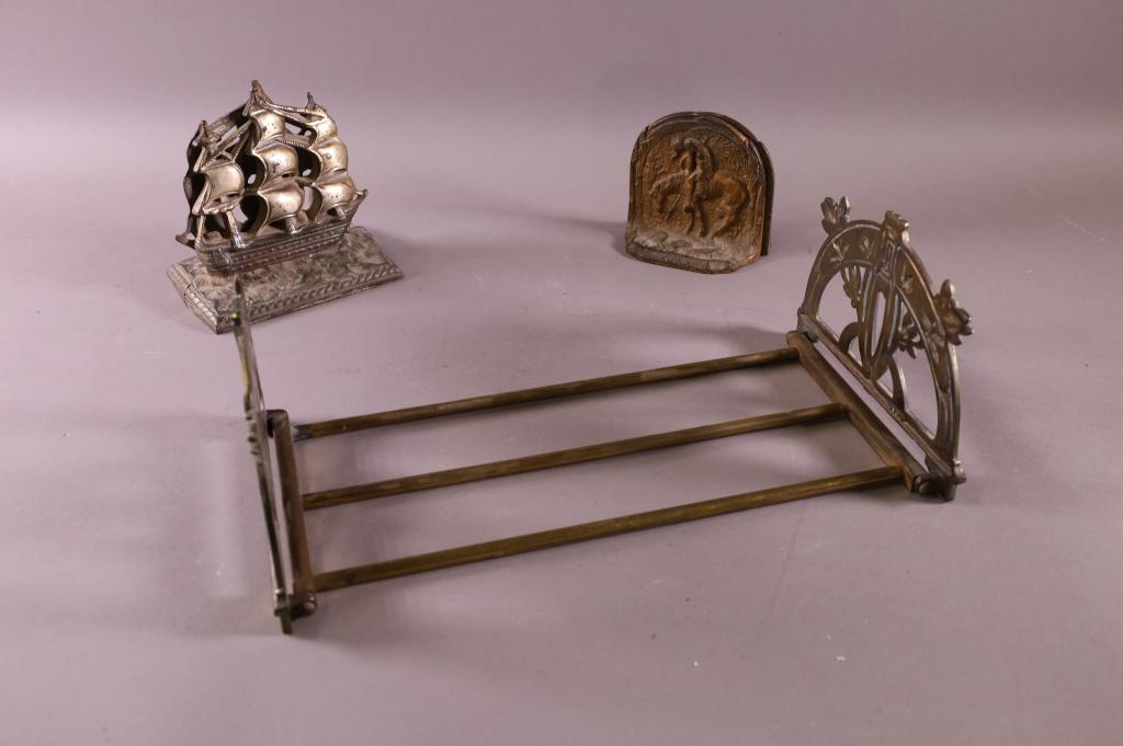 2 PAIRS BOOKENDS & ADJUSTABLE BOOK RACK (1 of 4)