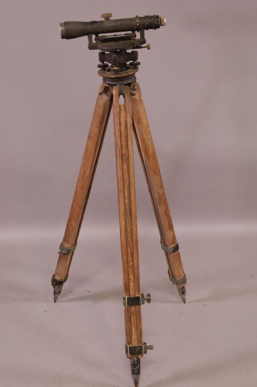 ANTIQUE BERGER TRANSIT ON STAND (1 of 4)