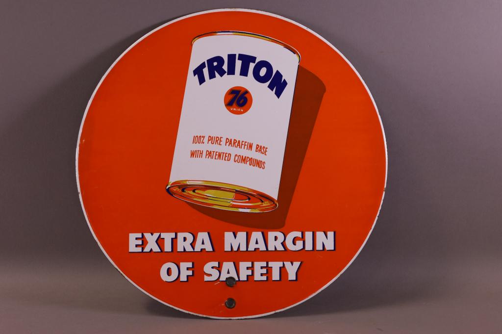 UNION 76 TRITON W/ CAN PORCELAIN SIGN: SSP SIGN HAS EXCELLENT COLOR AND GLOSS, FIELD IS CLEAN, 14"D., RATED 9.25. TAC #040212
