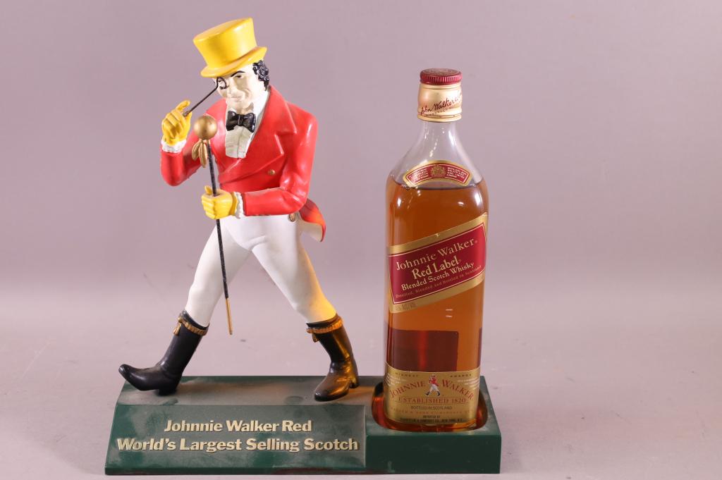 JOHNNY WALKER RED BOTTLE DISPLAY (1 of 2)