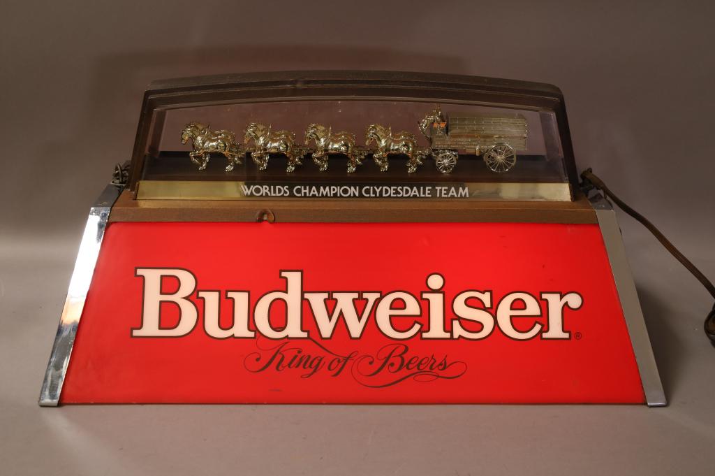 BUDWEISER BAR LIGHT (1 of 4)