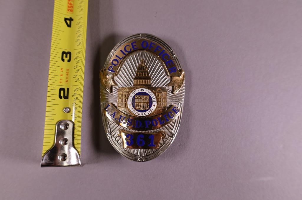 OBSOLETE LAUSD POLICE BADGE: CITY OF LOS ANGELES SCHOOL DISTRICT POLICE BADGE, BADGE #361. MARKED APRIL ON REVERSE.