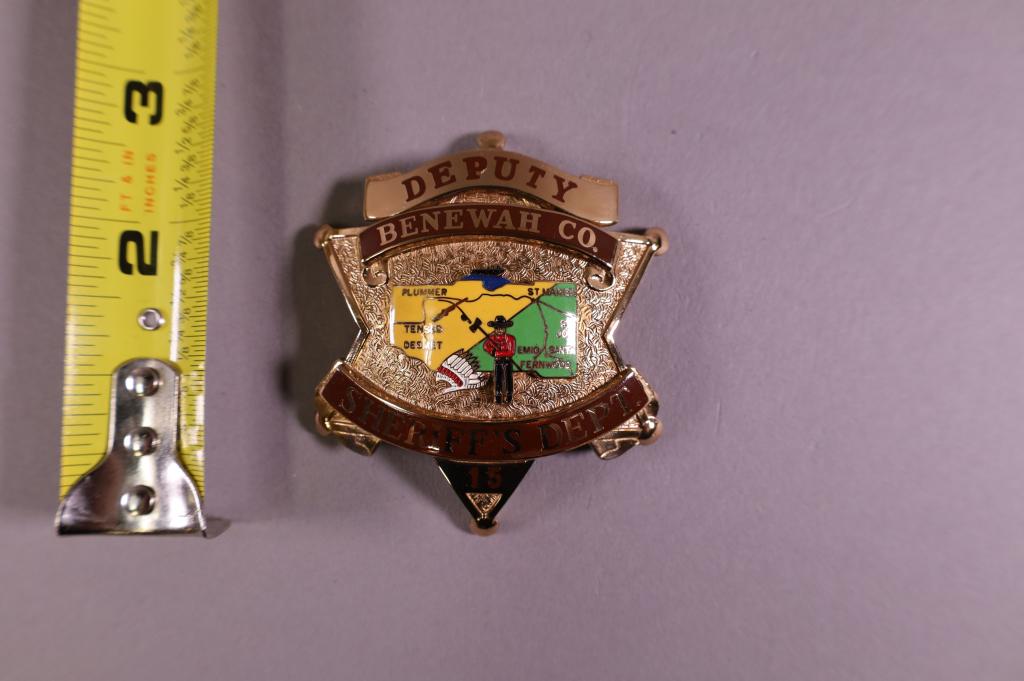 OBSOLETE BENEWAH CO. SHERIFFS BADGE (1 of 2)