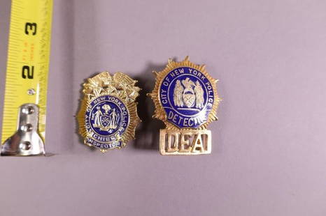 2 OBSOLETE NEW YORK POLICE BADGES: CHIEF INSPECTOR & DEA DETECTIVE BADGE