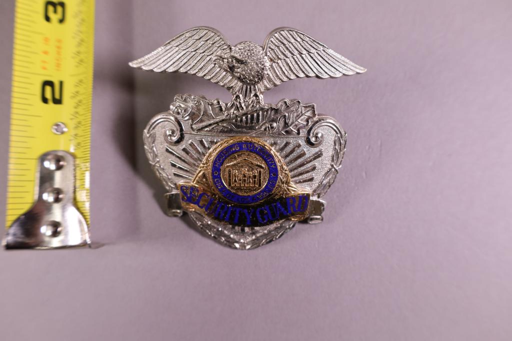 OBSOLETE LOS ANGELES HOUSING AUTHORITY BADGE (0139) on Sep 12, 2022