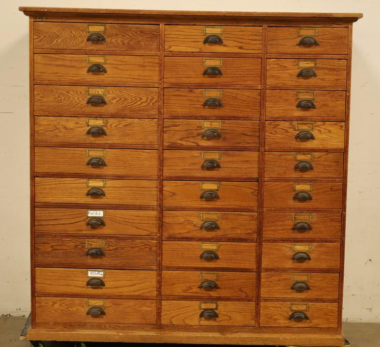 LARGE 1900'S AM. OAK 30 DRAWER NOTIONS CABINET (1 of 6)