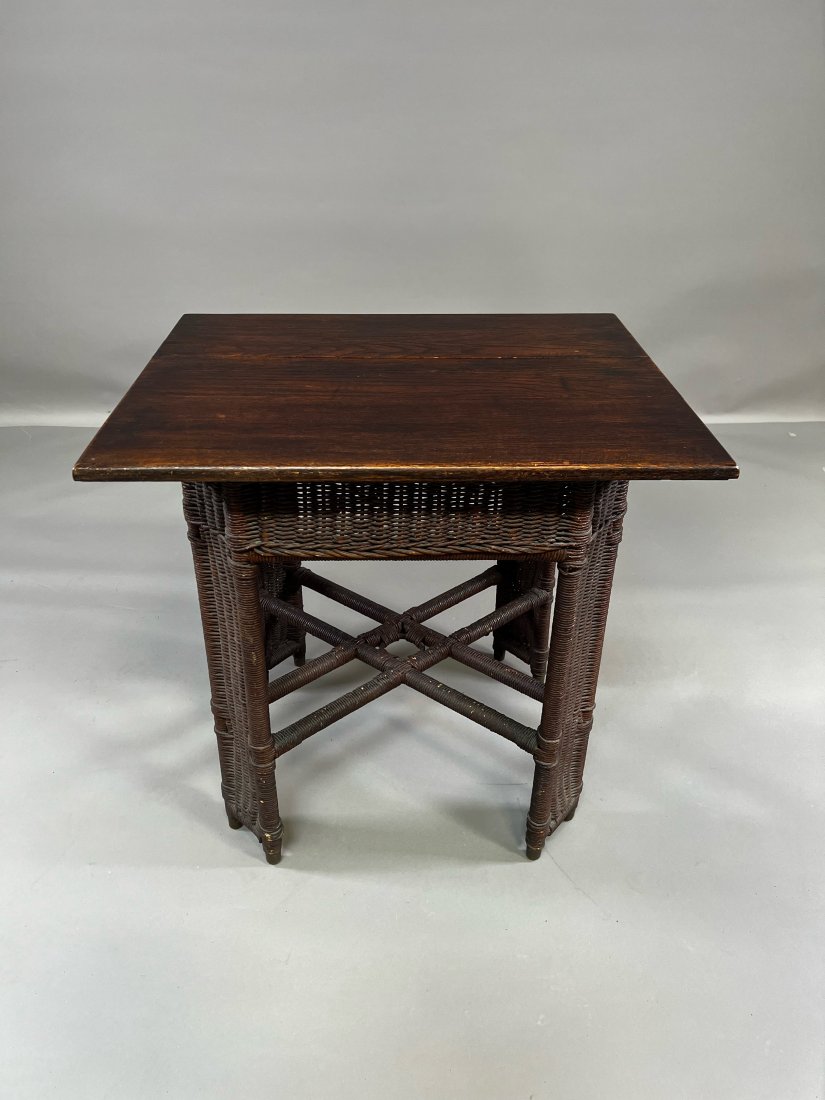 VICTORIAN WICKER & OAK LAMP TABLE (1 of 3)