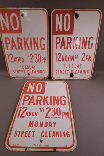 3 LOS ANGELES NO PARKING PORCELAIN SIGNS (#0238) on Nov 12, 2022