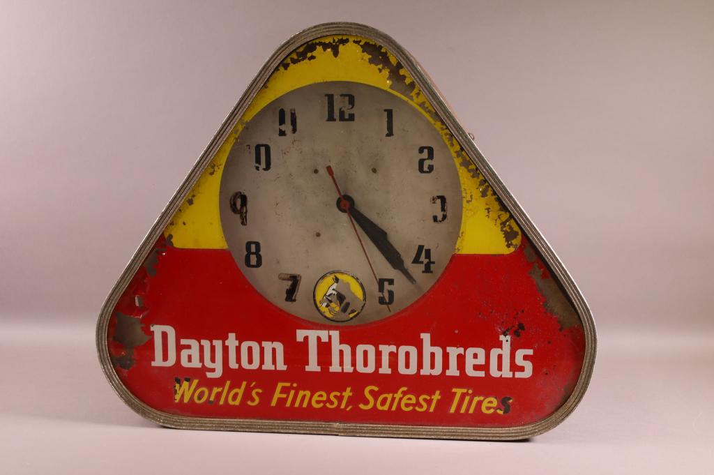 DAYTON THOROBREDS TIRE CLOCK (1 of 3)