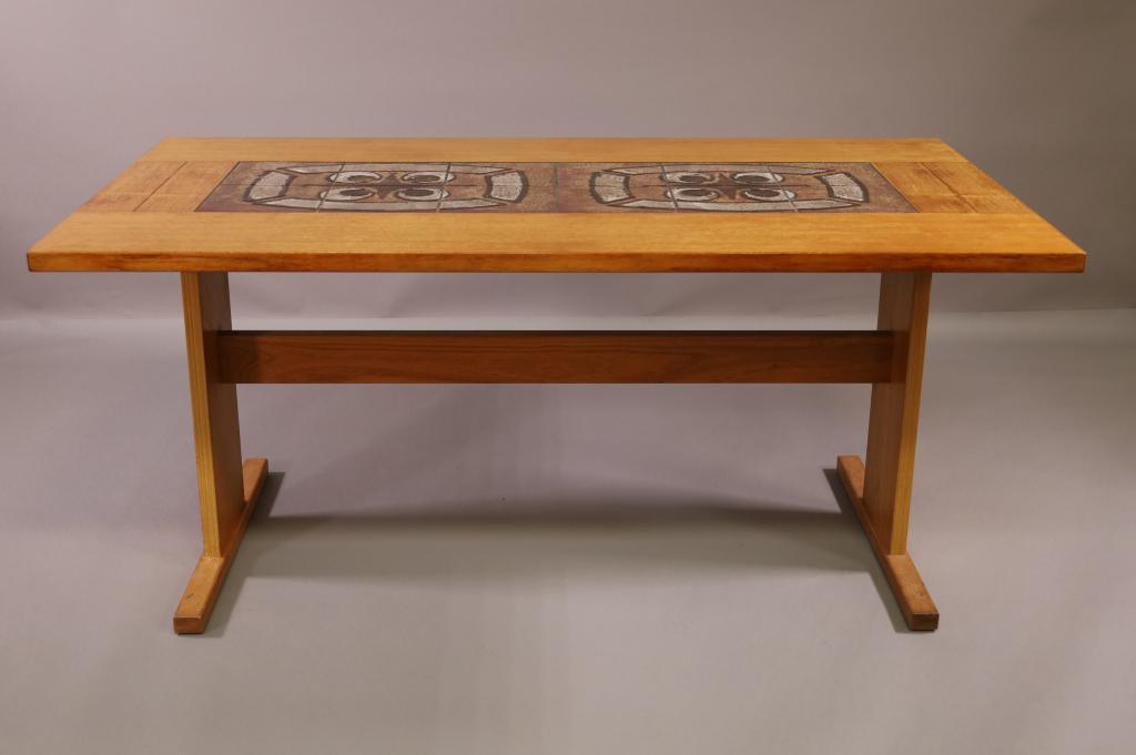 DANISH MODERN TILE TOP TEAK DINING ROOM TABLE (1 of 8)