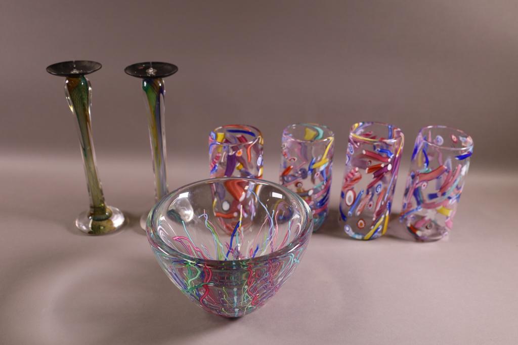 SEVEN PIECES OF ART GLASS (1 of 7)