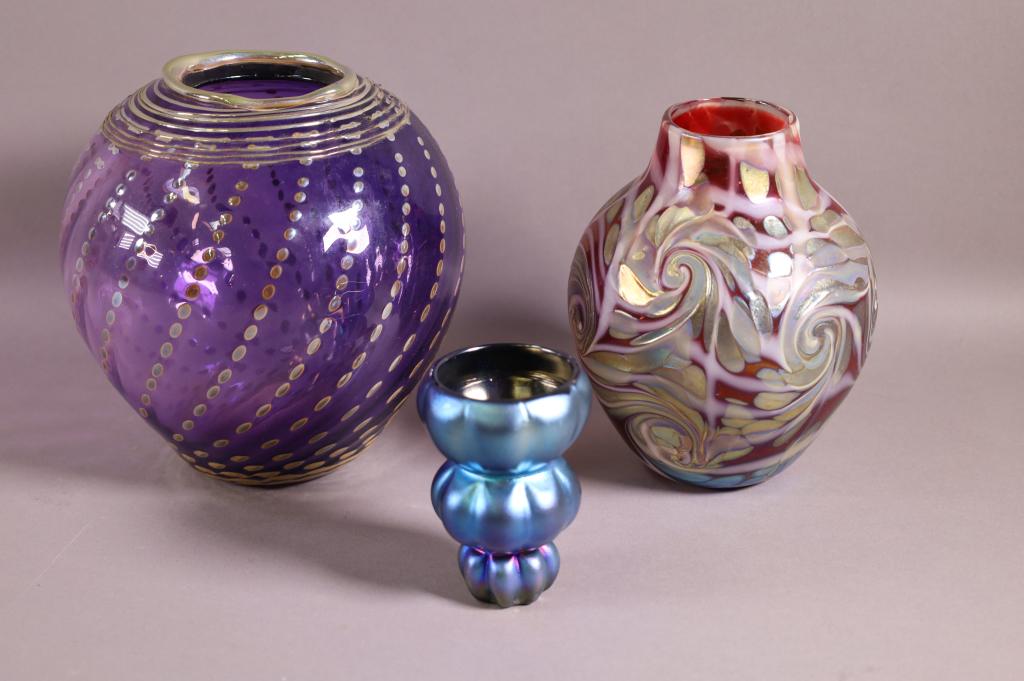 THREE PCS. OF SIGNED ART GLASS (1 of 4)