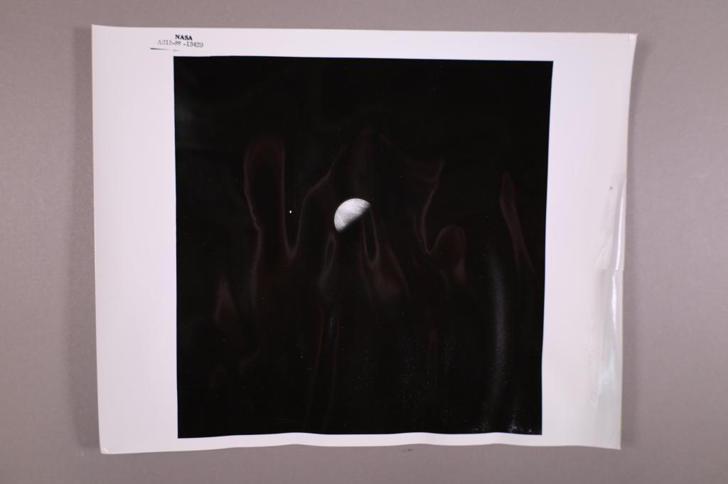 (Apollo 15) Atlas Photo (1 of 2)