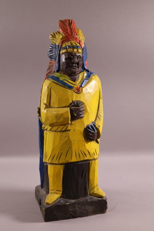 ANTIQUE CARVED WOOD NATIVE AMERICAN BOTTLE HOLDER (1 of 2)