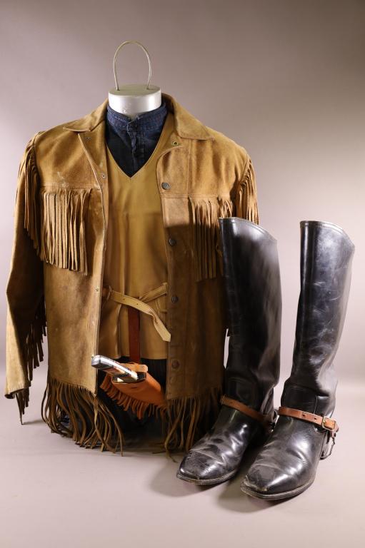 WESTERN DISPLAY OUTFIT: KNIFE, BOOTS, JACKET, & UNDERSHIRT. DISPLAY INCLUDED.