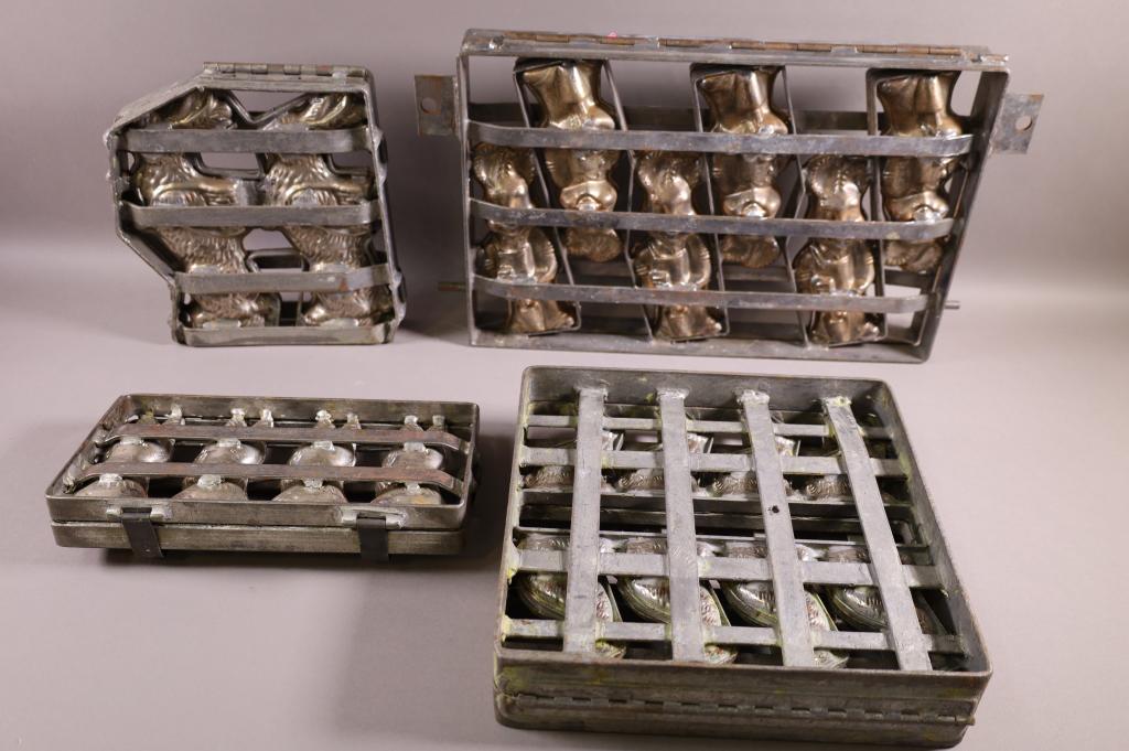 FOUR CHOCOLATE MOLDS (1 of 5)