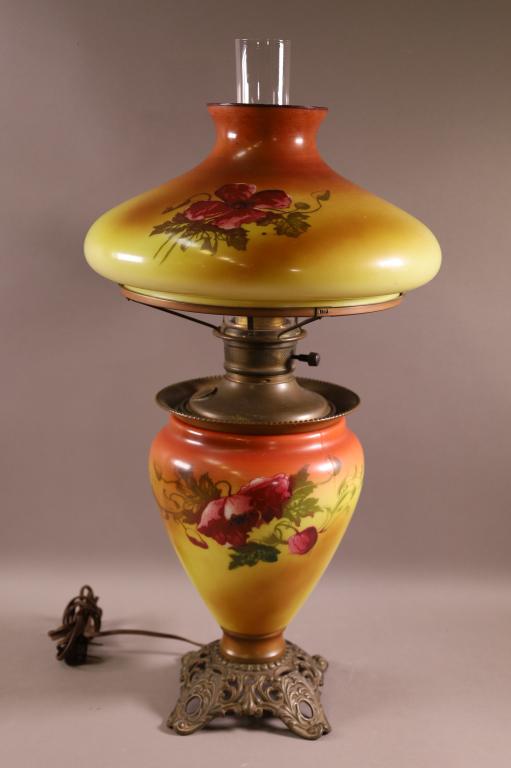 HAND PAINTED VICTORIAN STYLE LAMP (1 of 2)