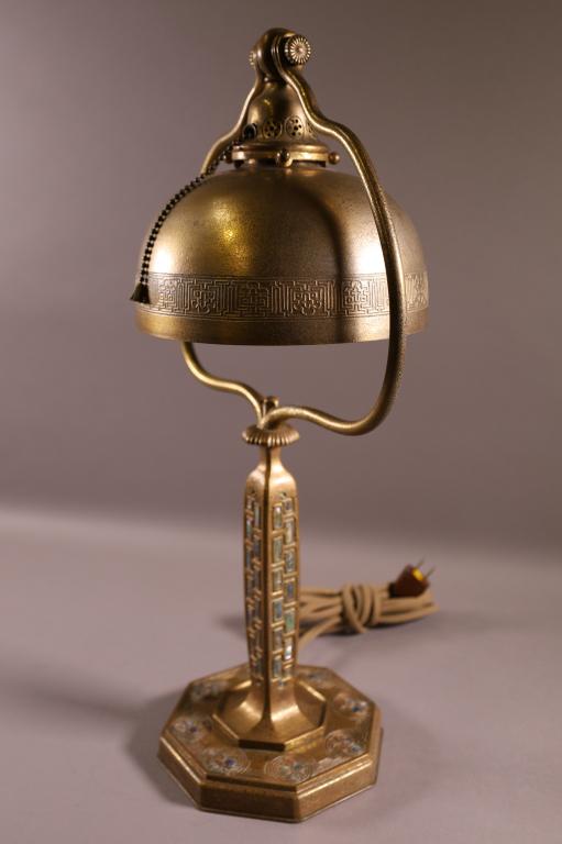 TIFFANY STUDIOS ABALONE DESK LAMP (1 of 5)