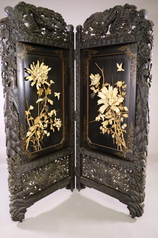 1900'S HIGHLY CARVED JAPANESE SCREEN (1 of 17)