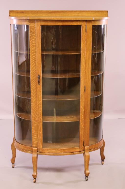 1900'S AM. OAK CHINA CABINET (1 of 3)