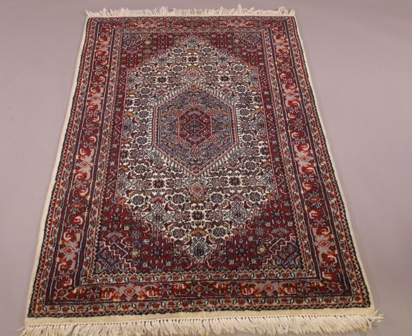 APPROX 6' x 3' 10" HANDMADE WOOL RUG (1 of 5)