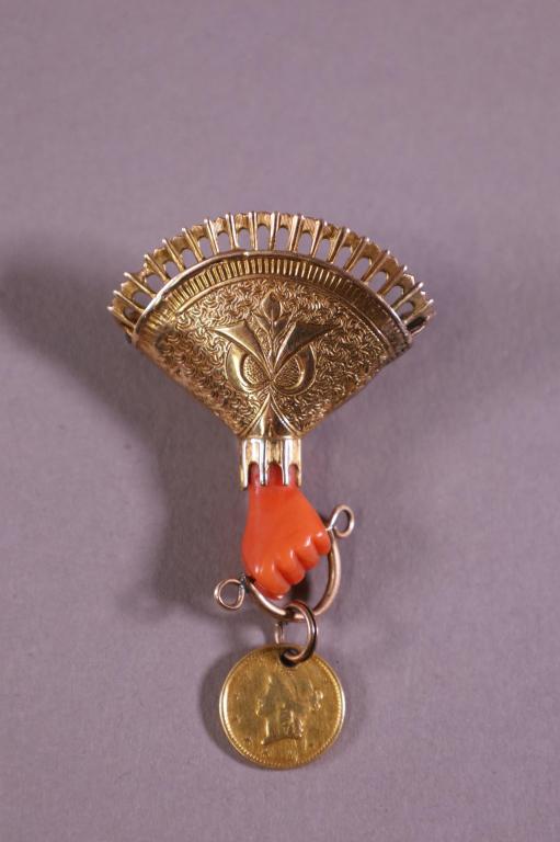 1851 1 DOLLAR US GOLD COIN (1 of 4)