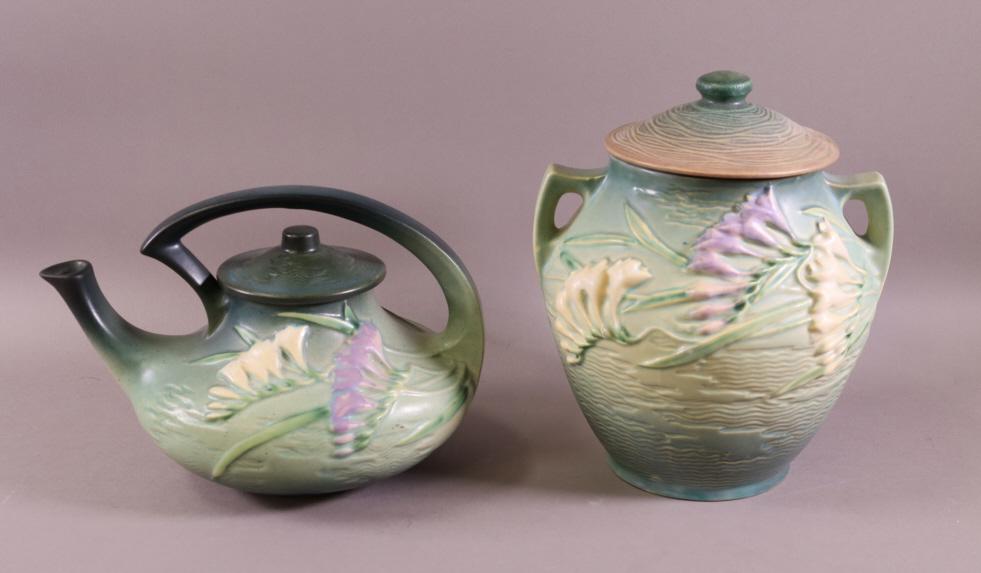 TWO PIECES OF ROSEVILLE POTTERY (1 of 3)