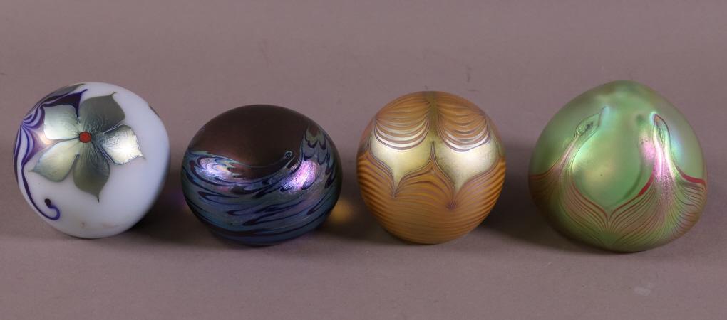 FOUR ART GLASS PAPERWEIGHTS (1 of 5)