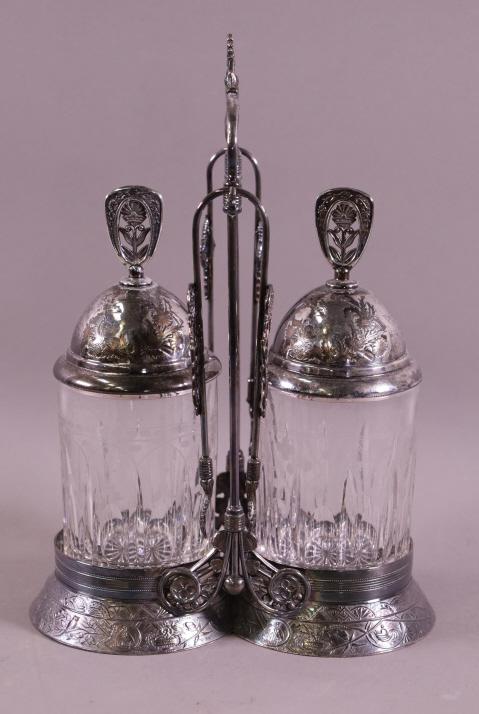 VICTORIAN DOUBLE PICKLE CASTOR (1 of 3)
