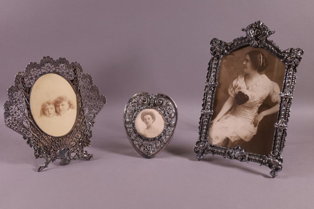 THREE FANCY SILVERPLATE PICTURE FRAMES (1 of 4)