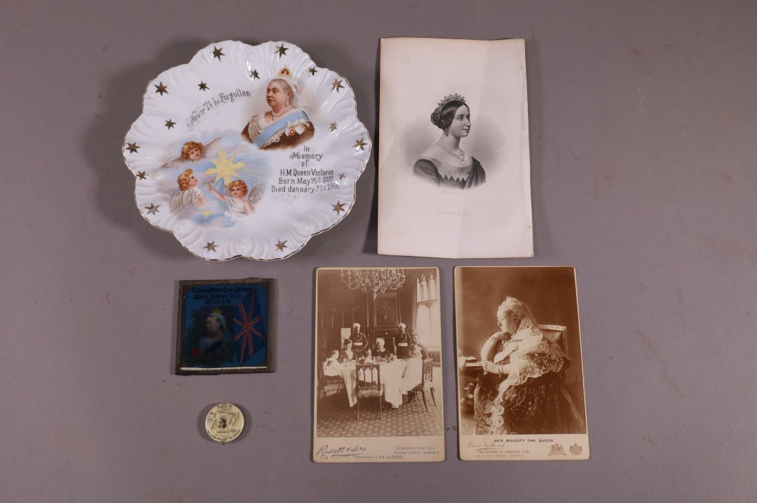 6 PIECES OF QUEEN VICTORIA MEMORABILIA (1 of 4)