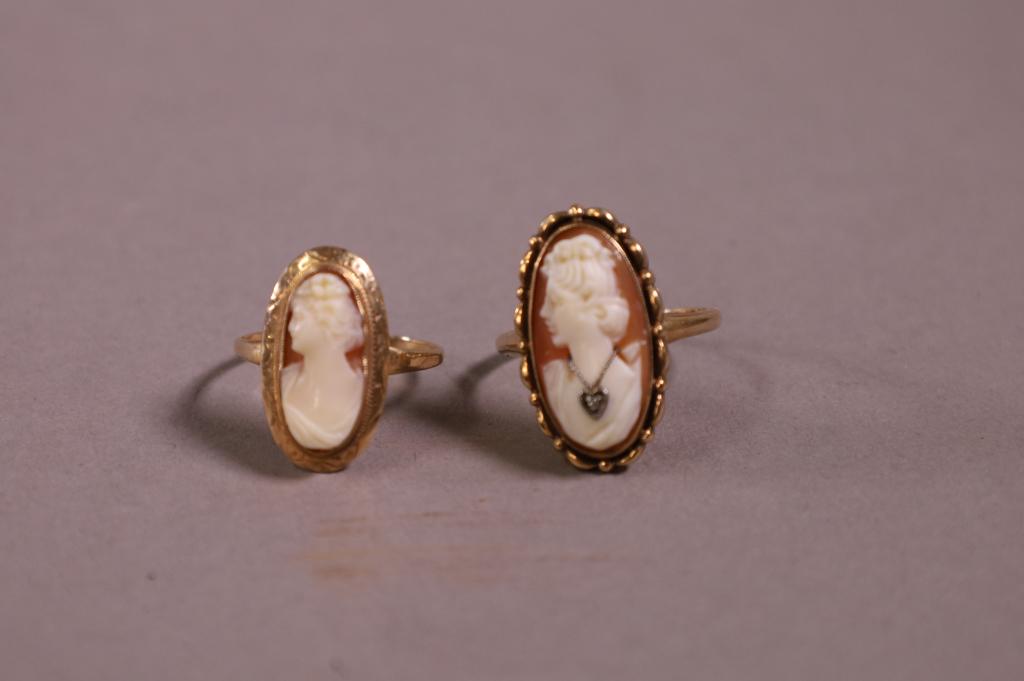 TWO 10K CAMEO RINGS (1 of 2)