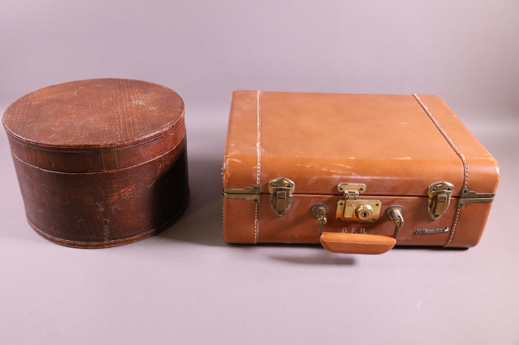 VINTAGE HAT BOX & SUITCASE (1 of 3)
