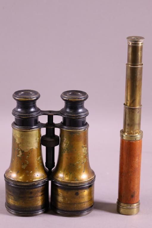 SPYGLASS & BINOCULARS (1 of 5)