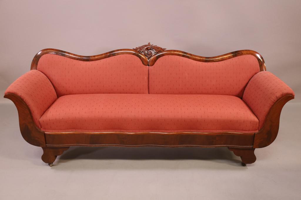 VICTORIAN EMPIRE SOFA (1 of 5)
