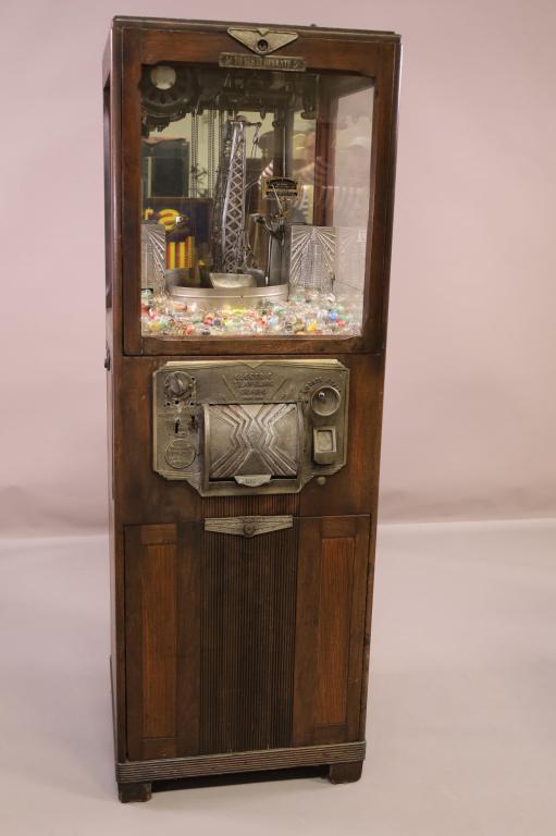 INTERNATIONAL ELECTRIC TRAVELING CRANE GAME (1 of 7)