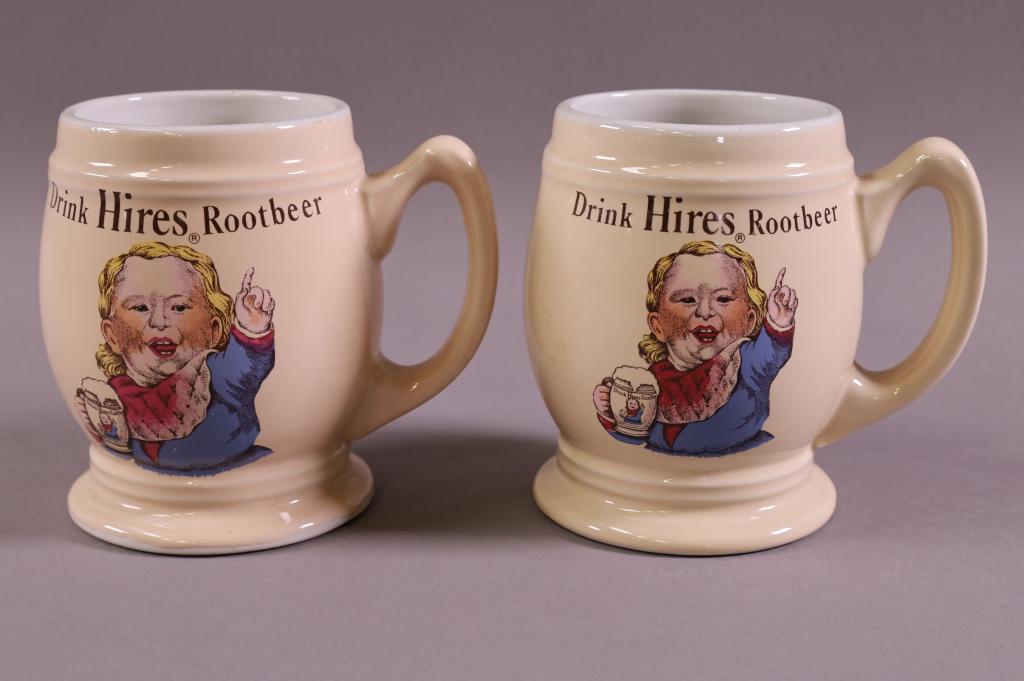 TWO HIRES ROOT BEER MUGS (1 of 3)